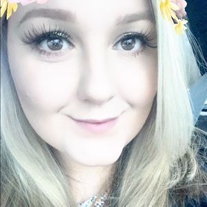 Meet your Posher, Gabrielle